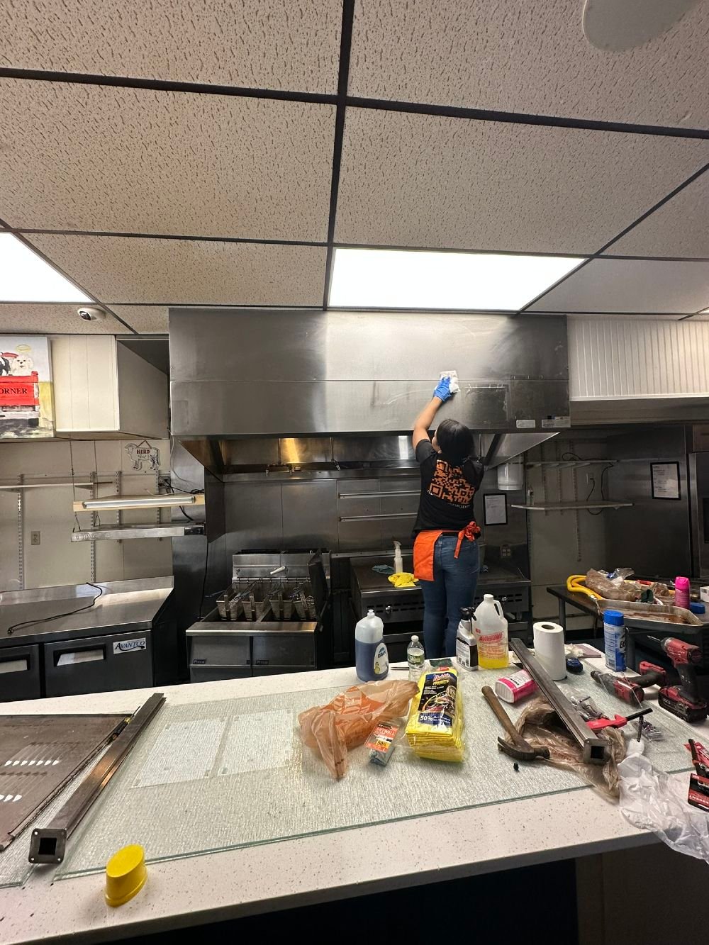 Breakroom Kitchen Cleaning